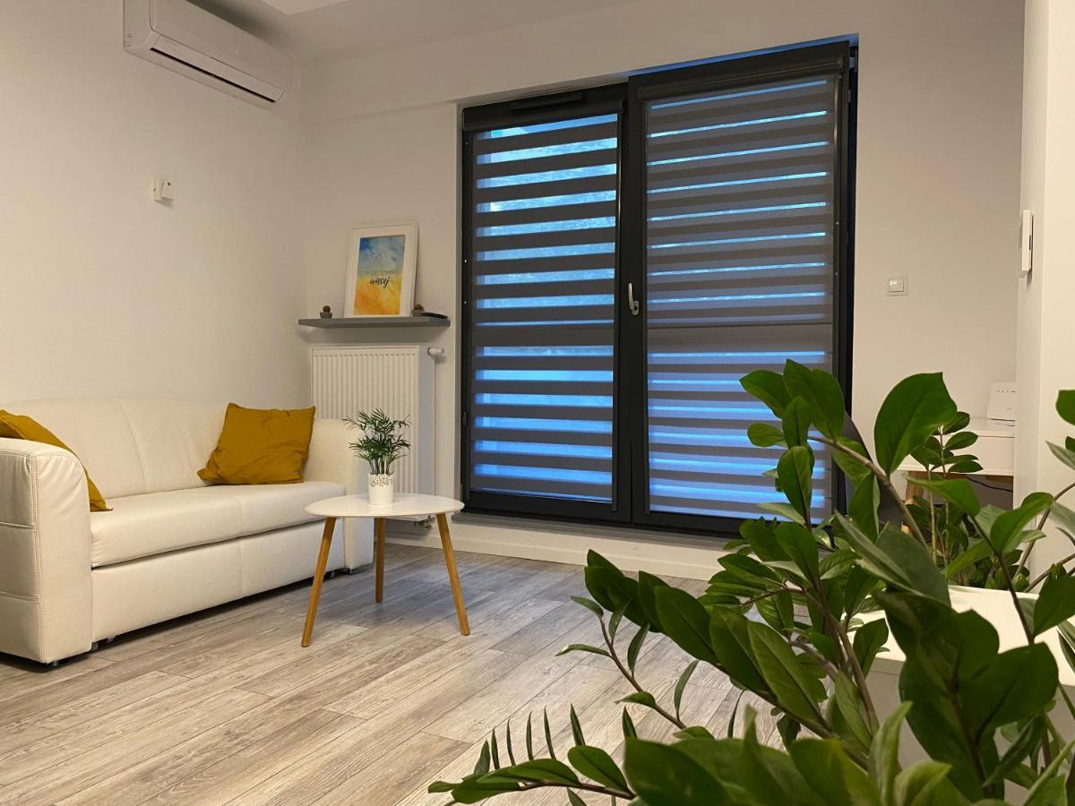 Apartament Dobry Dom Warszawa Екстер'єр фото