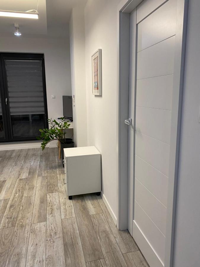 Apartament Dobry Dom Warszawa Екстер'єр фото