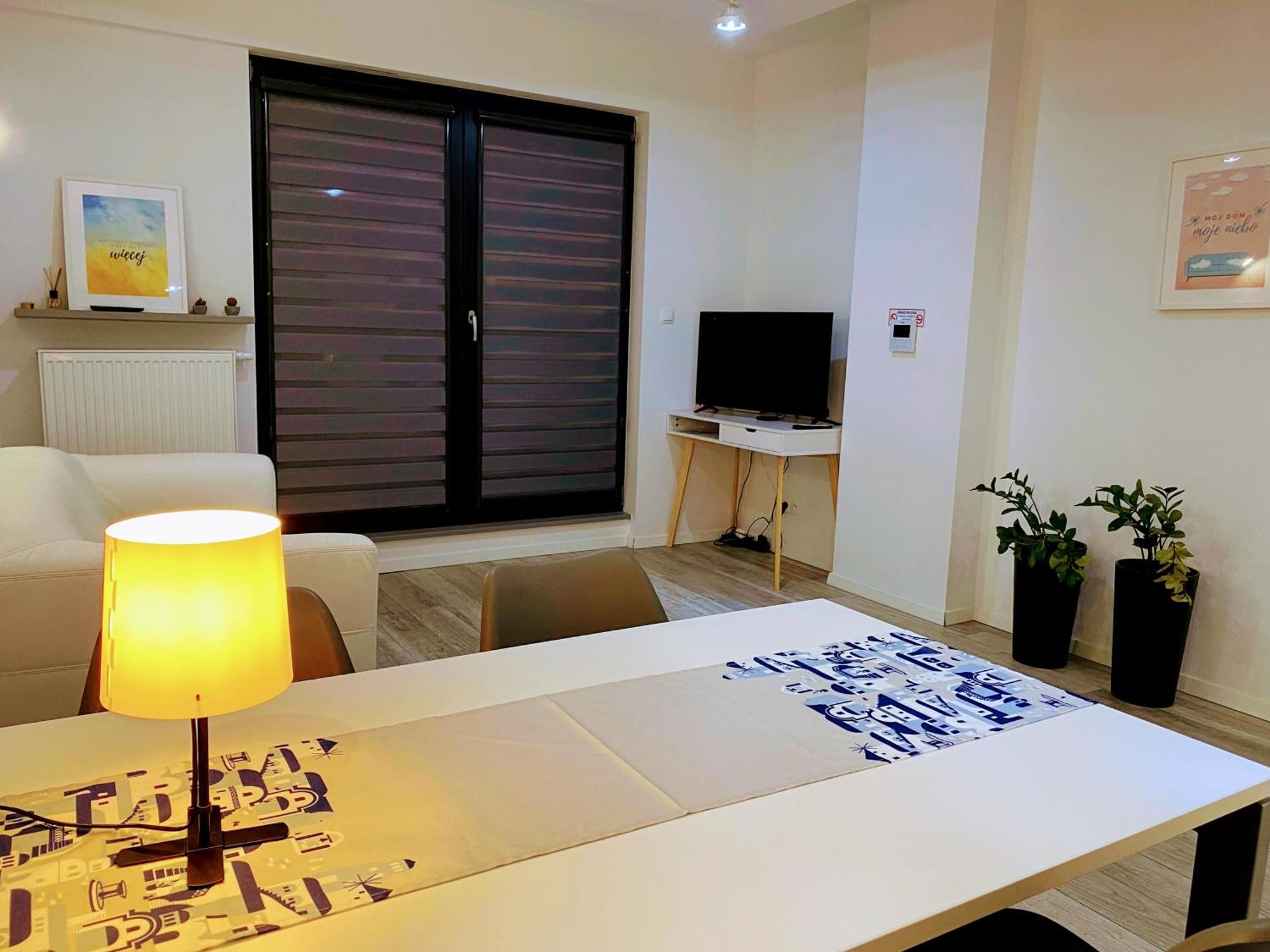 Apartament Dobry Dom Warszawa Екстер'єр фото